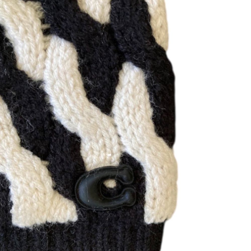 Coach Women's NWT Two Tone Cable knit Fringe Trim Scarf and Beanie Hat Set - Picture 4 of 8